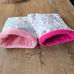 2 Guinea Pig cozy sacks - light pink and fuchsia