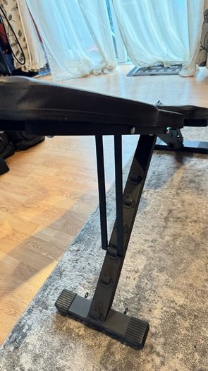 FLYBIRD Adjustable Weight Bench Compact & Foldable Excellent Condition