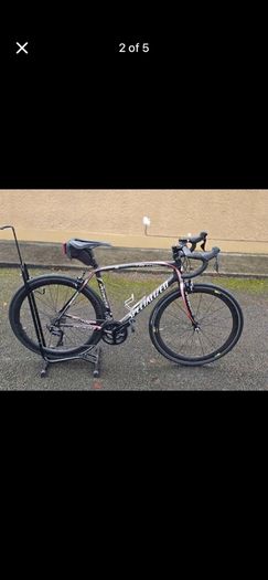 Specialised tarmac carbon road bike