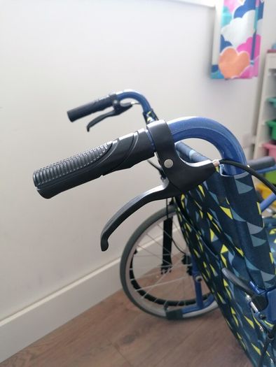 Lightweight Wheelchair