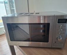 microwave and kettle