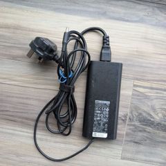 Genuine Dell 130W Laptop Charger