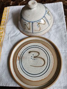 Ceramic cheese board
