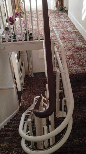 Curved Infinity Stairlift