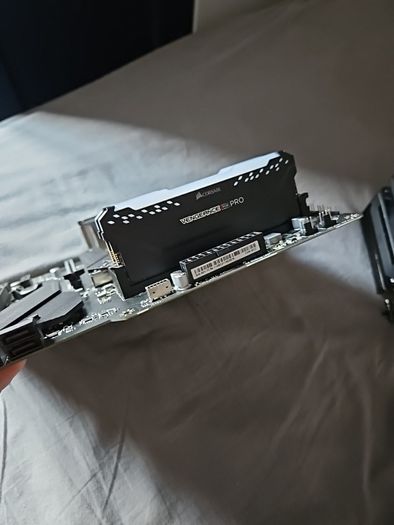 Ryzen 5700x3d, MSI B550 AM4 Motherboard, 16GB Corsair Vengeance RGB Pro RAM and CoolerMaster 212 Cooler
