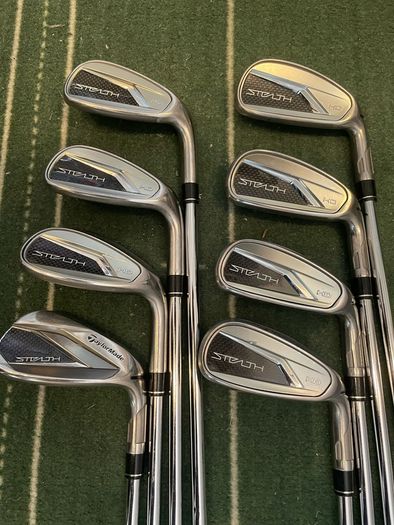 TaylorMade Stealth Golf Set