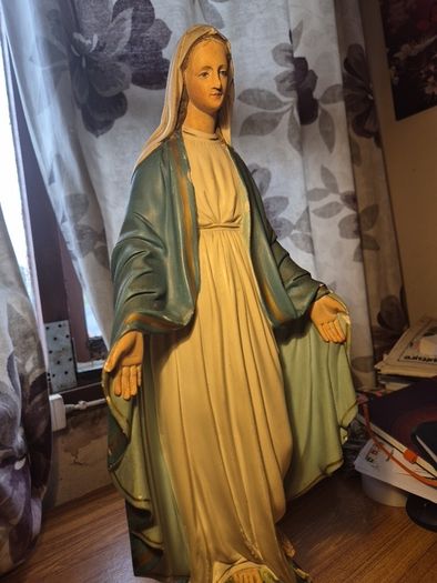 Vintage Statue of Mary. Mary Shrine Statue. Holy Statue.