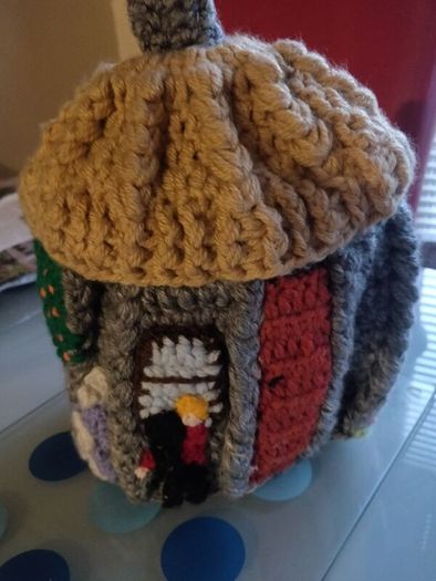 Tea cosy