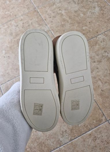 Boys boots