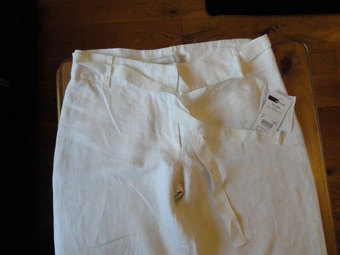 BNWT Size 10 White Linen Trousers