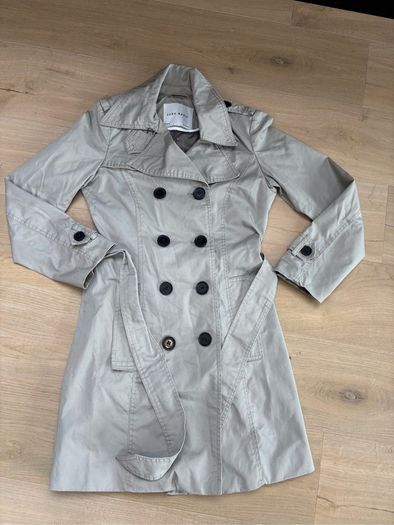 zara trench coat