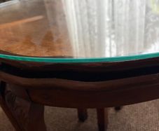 Antique mahogany table with 4 pull out individual