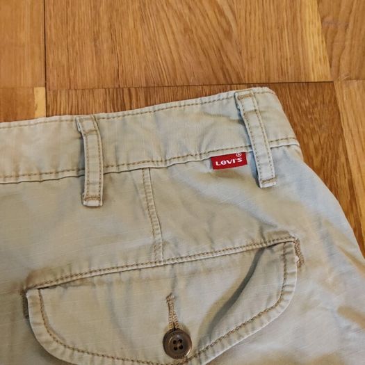 Levis Tan Shorts (W38)