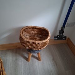 FREE basket 40cm x 30cm