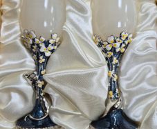 Vintage  Chinese goblets