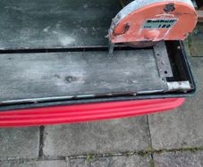 Heavy duty tile cutter