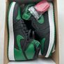 Air Jordan 1 retro high Image 2