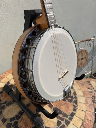 Paramount Style B Tenor banjo