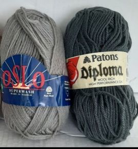 new 100% pure wool knitting/crochet/crafts