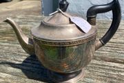 Nice vintage silver plated teapot