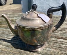 Nice vintage silver plated teapot