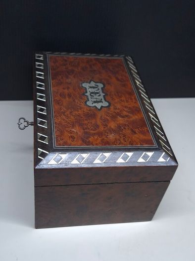 Antique Victorian Burr Wood Tea Caddy Brass Inlay c1850 1880 With Key