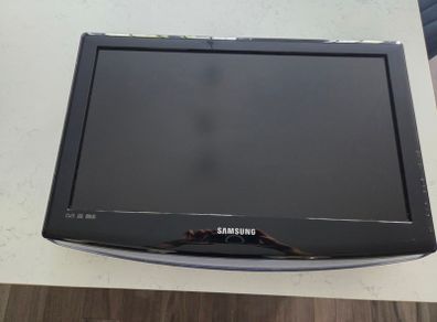 23" Samsung TV