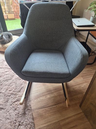 Rocking chair