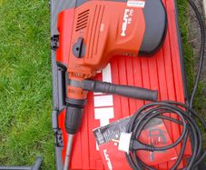 Hilti Te70. Warranty 6-months--receipt