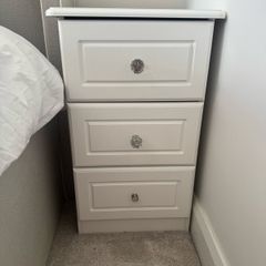 White sturdy bedside lockers x2