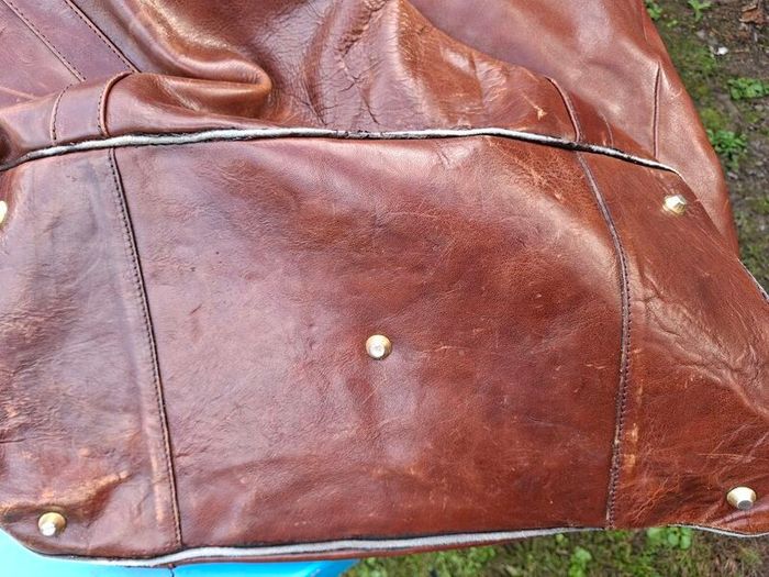 Large Vintage Leather Bucket bag