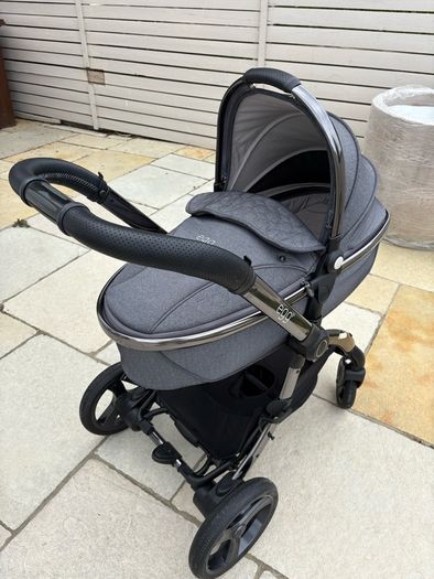 Egg2 Travel System