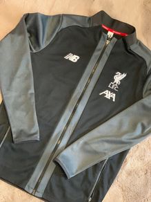 New balance mens top