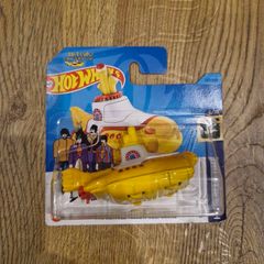 Hotwheels Beatles Yellow Submarine