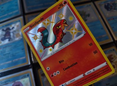 Sizzlipede !  Baby Shiny ! Shiny Rare ! from Shining Fates Set ! 2019 ! Pokemon Card !