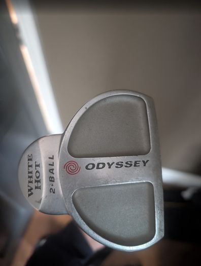 Odyssey White Hot 2-Ball Putter