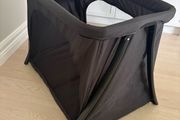 Travel cot with original box