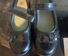 girls school shoes Clarks