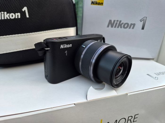 Nikon 1  J2 Mirrorless Camera