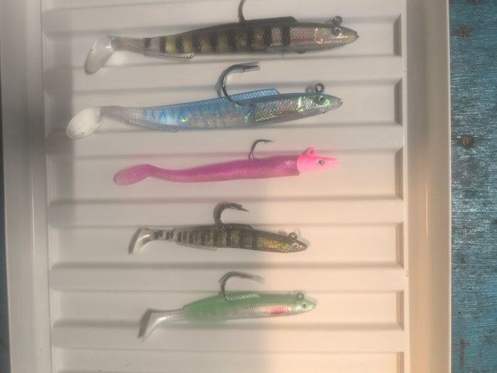 weighted paddle tail lures