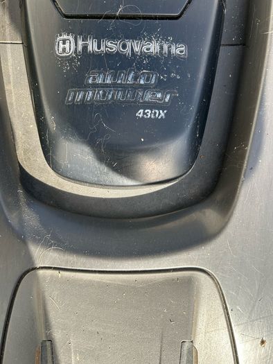 Husqvarna robot lawnmower 430x for parts