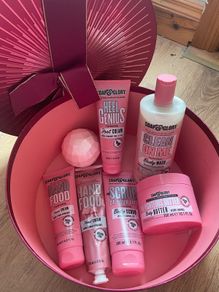 Soap & Glory Body gift set