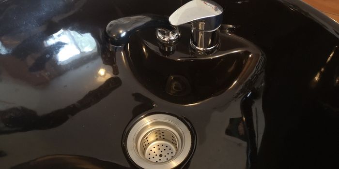 Salon Wash Unit with Black Basin