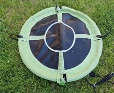 Nest swing
