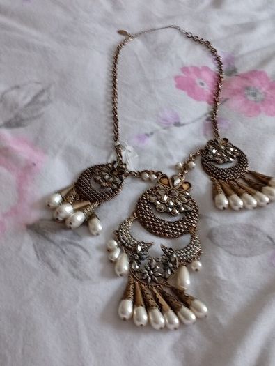 necklace beautiful design