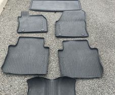 Skoda Kodiaq rubber mats and boot liner