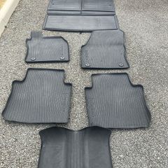 Skoda Kodiaq rubber mats and boot liner