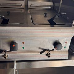 Twin basket Lincat Fryer