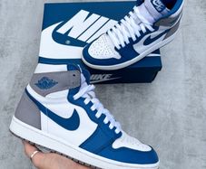 Nike Air Jordan 1 Retro OG