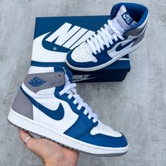 Nike Air Jordan 1 Retro OG